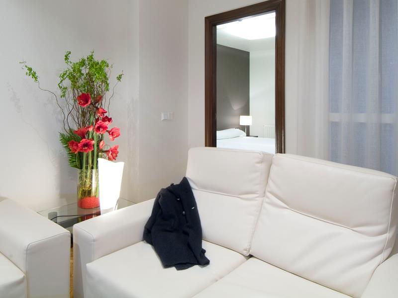 Mendebaldea Aparthotel