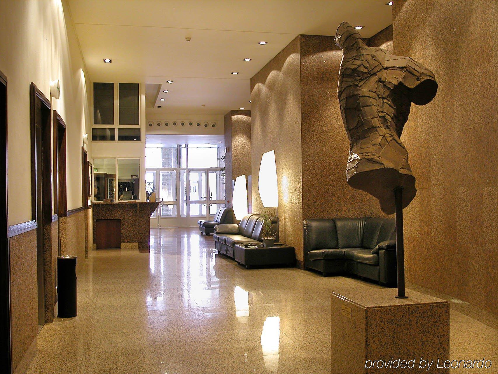 Mendebaldea Aparthotel Pamplona
